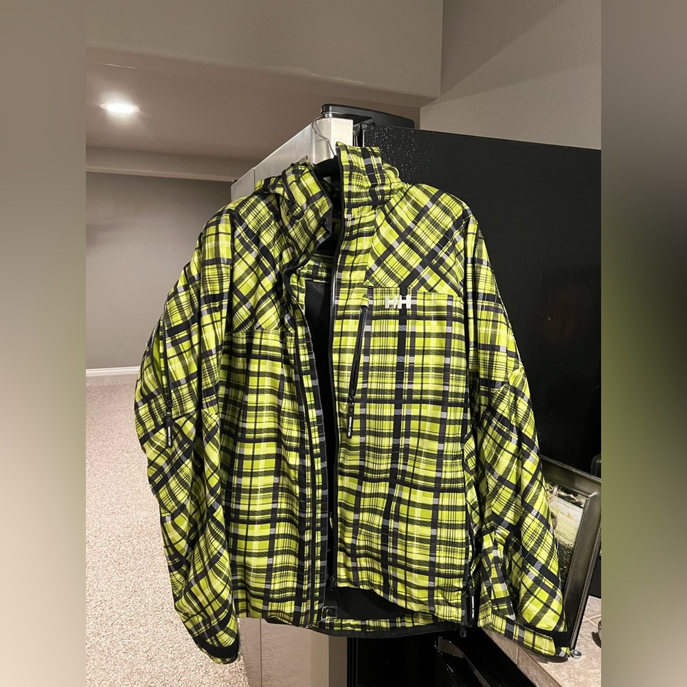 Helly Hansen Jacket - image 3
